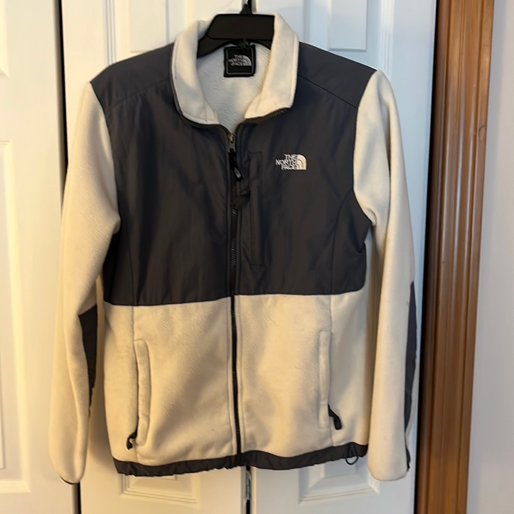 LARGE THE NORTH FACE JACKET